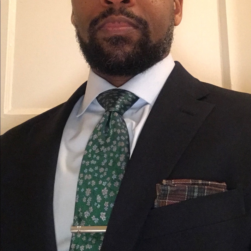 Meet your Posher, Mika’il